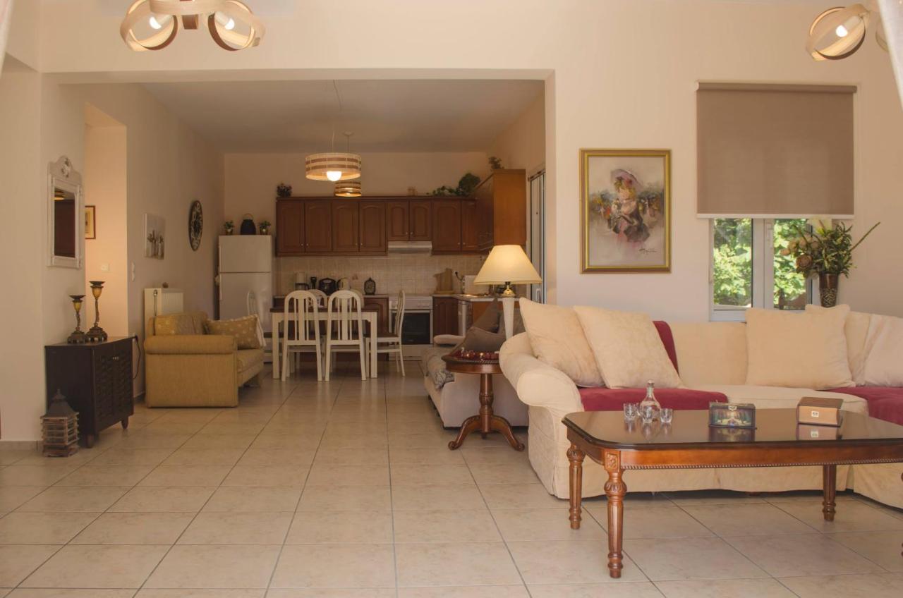 Villa Aretaki Kalamaki Buitenkant foto